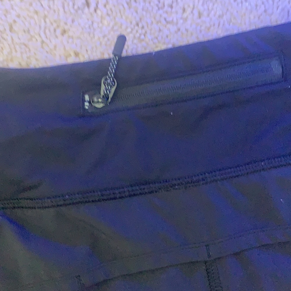 Lululemon shorts - Picture 4 of 4